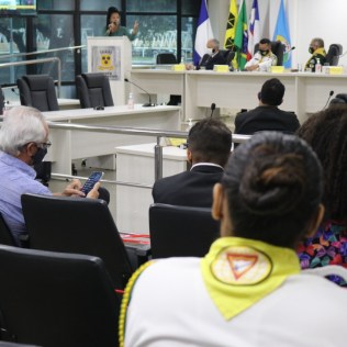 Em comemoração ao Dia Municipal do Desbravador, aprovado pela lei 2.384/17, uma representação dos desbravadores de Itabuna foi convidada para um sessão especial na Câmara de Vereadores, no dia 6 de maio. (Foto: Evellin Fagundes)