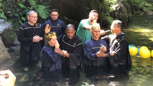 In São Sebastião, on the north coast of SP, 47 baptisms were recorded last weekend. (Photo: Comunicação APV)